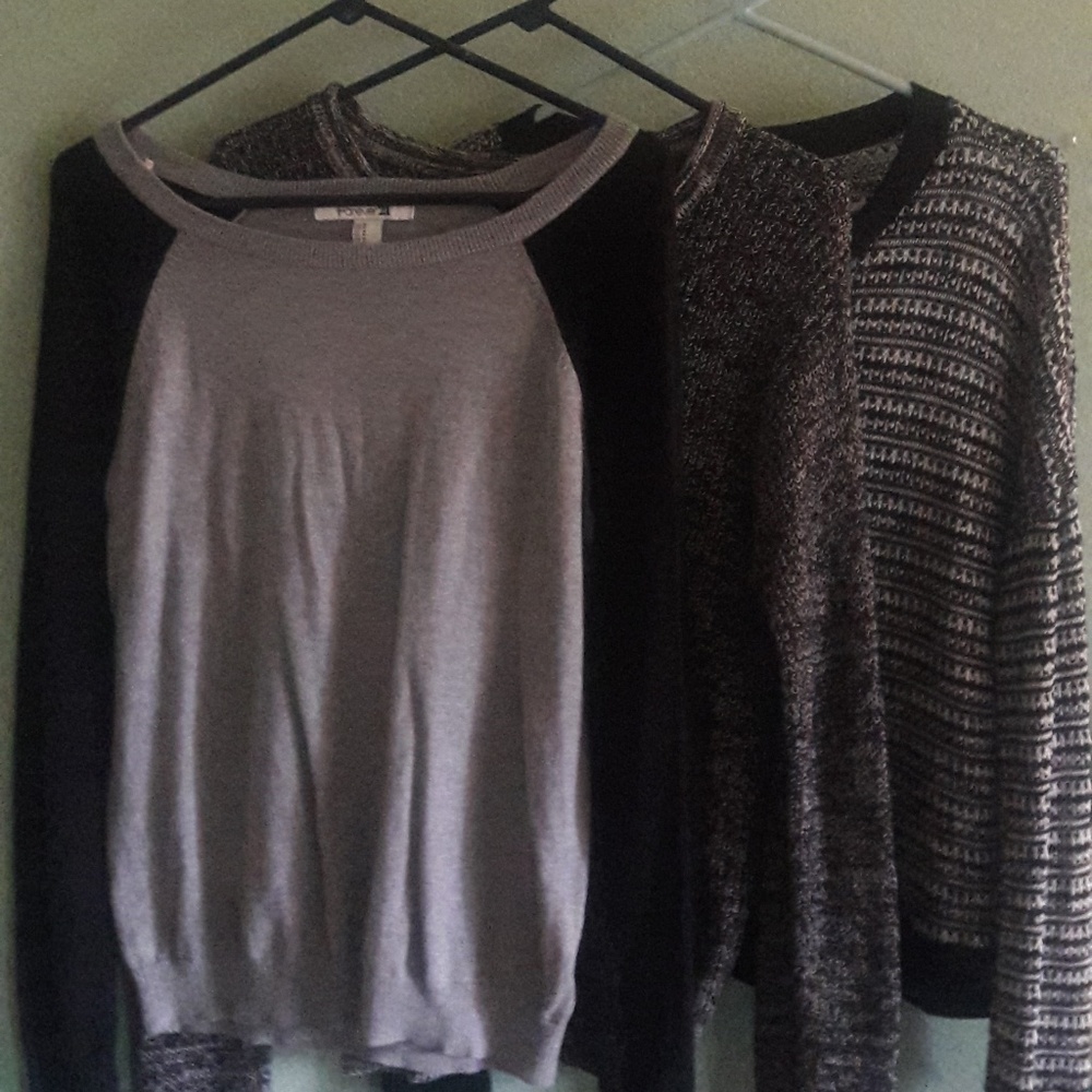 Sweater lot